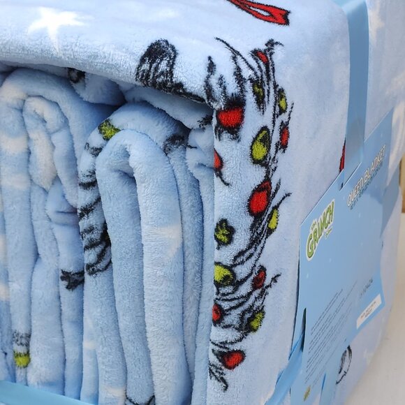 Dr Seuss The Grinch Queen Plush Blanket 90" x 90" Christmas Holiday Family Throw - Picture 8 of 9